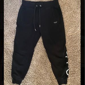 SUMMER CLOSET CLEAROUT: women’s calvin klein joggers